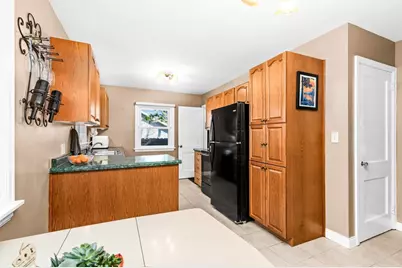 519 Anderson Rd, Duluth, MN 55811 - Photo 17