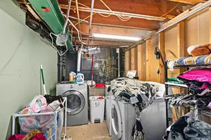 401 Memorial Dr, Buhl, MN 55713 - Photo 11