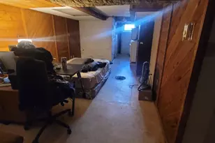 1109 E 3rd St, Duluth, MN 55805 - Photo 11