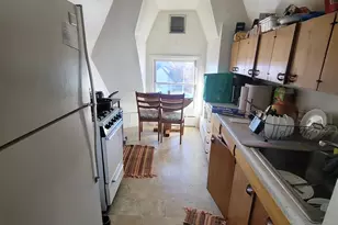 1109 E 3rd St, Duluth, MN 55805 - Photo 5