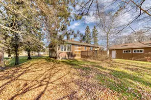 210 W Mulberry St, Duluth, MN 55811 - Photo 29