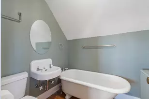 2418 E 4th St, Duluth, MN 55812 - Photo 37