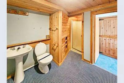 5241 Rieder Memorial Dr, Silver Bay, MN 55614 - Photo 27