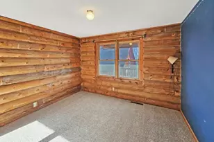 5241 Rieder Memorial Dr, Silver Bay, MN 55614 - Photo 17