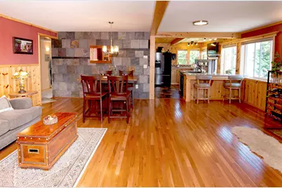 206 N Broadway Ave, Grand Marais, MN 55604 - Photo 15