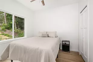 14 W Linden St, Duluth, MN 55811 - Photo 9