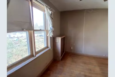 1008 W 3rd St, Duluth, MN 55806 - Photo 17