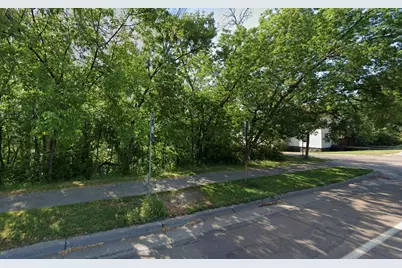 Xx W 3rd St, Duluth, MN 55806 - Photo 9