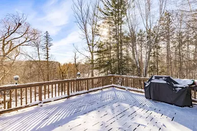 302 River Bluff Ave, Sandstone, MN 55072 - Photo 11