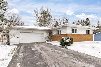 110 Grove St, Proctor, MN 55810 - Photo 1