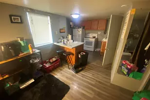 1321 E 2nd St, Duluth, MN 55805 - Photo 11