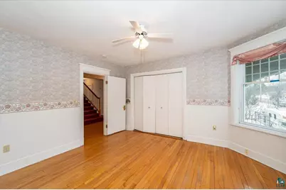 2510 E Superior St, Duluth, MN 55812 - Photo 17