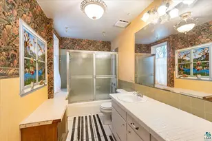 2510 E Superior St, Duluth, MN 55812 - Photo 19