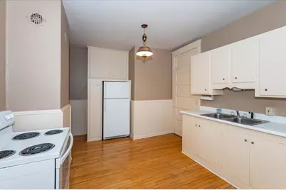 2510 E Superior St, Duluth, MN 55812 - Photo 9