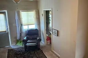 6514 Polk St, Duluth, MN 55807 - Photo 3