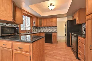 40 Marks Dr, Silver Bay, MN 55614 - Photo 7