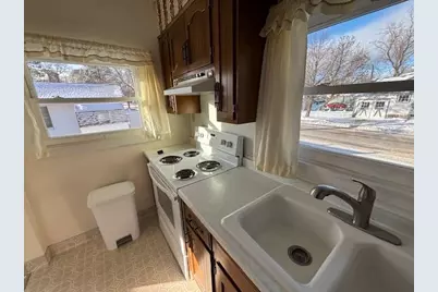 3101 W 2nd Ave, Hibbing, MN 55746 - Photo 7