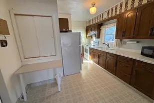 3101 W 2nd Ave, Hibbing, MN 55746 - Photo 5