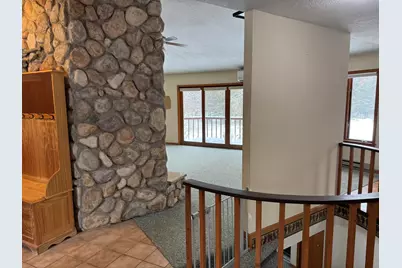 5648 Poulin Rd, Duluth, MN 55803 - Photo 5