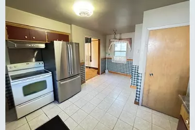 318 N 23rd Ave W, Duluth, MN 55806 - Photo 7