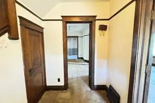 318 N 23rd Ave W, Duluth, MN 55806 - Photo 3