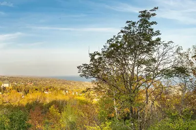 2Xx W 10th St, Duluth, MN 55806 - Photo 29