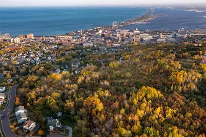 2Xx W 10th St, Duluth, MN 55806 - Photo 25