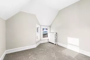 1812 W 3rd St, Duluth, MN 55806 - Photo 41