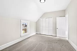 1812 W 3rd St, Duluth, MN 55806 - Photo 37