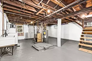 1812 W 3rd St, Duluth, MN 55806 - Photo 45