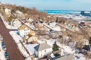 1812 W 3rd St, Duluth, MN 55806 - Photo 57