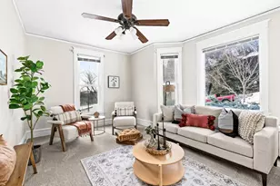 1812 W 3rd St, Duluth, MN 55806 - Photo 9