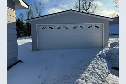 17 Law Dr, Silver Bay, MN 55614 - Photo 5