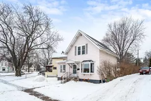 811 N 56th Ave W, Duluth, MN 55807 - Photo 3