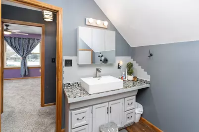 811 N 56th Ave W, Duluth, MN 55807 - Photo 35