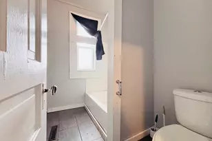 605 Ellis Ave, Ashland, WI 54806 - Photo 11