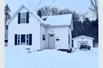 805 Park Ave, Cloquet, MN 55720 - Photo 1