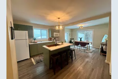 805 Park Ave, Cloquet, MN 55720 - Photo 7