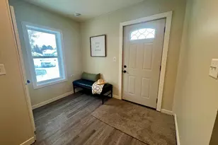 805 Park Ave, Cloquet, MN 55720 - Photo 5