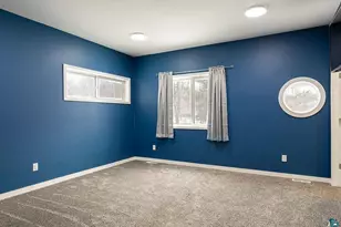 417 Elk St, Duluth, MN 55804 - Photo 31