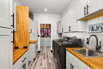 1430 Stoney Point Dr, Duluth, MN 55804 - Photo 23