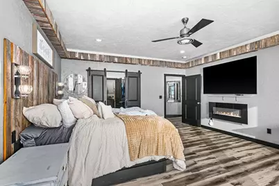 1430 Stoney Point Dr, Duluth, MN 55804 - Photo 15