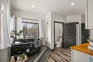 1430 Stoney Point Dr, Duluth, MN 55804 - Photo 19
