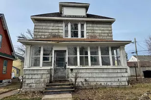 505 S 8 1/2 St, Virginia, MN 55792 - Photo 1