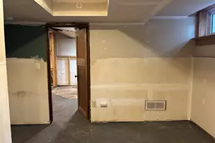 4611 W 5th St, Duluth, MN 55807 - Photo 41