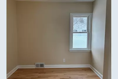 5211 Avondale St, Duluth, MN 55804 - Photo 21