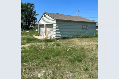 421 6th St NW, Cass Lake, MN 56633 - Photo 33