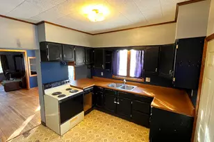 2229 W 7th St, Duluth, MN 55806 - Photo 11