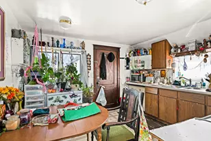 2826 W 3rd St, Duluth, MN 55806 - Photo 17