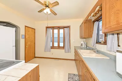 822 N 43rd Ave W, Duluth, MN 55807 - Photo 5